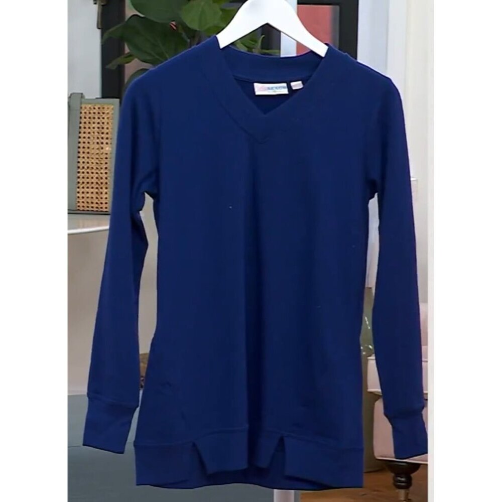Belle Beach by Kim Gravel French Terry V-Neck Top Nautical Navy Medium A587928